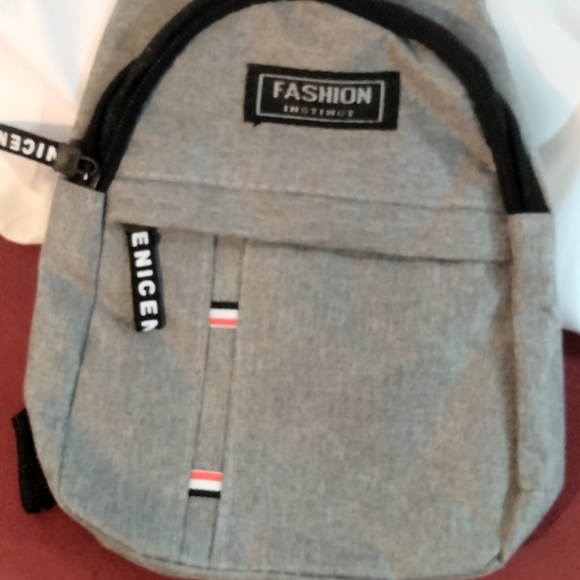 Shoulder Sling bag - Picture 1 of 5